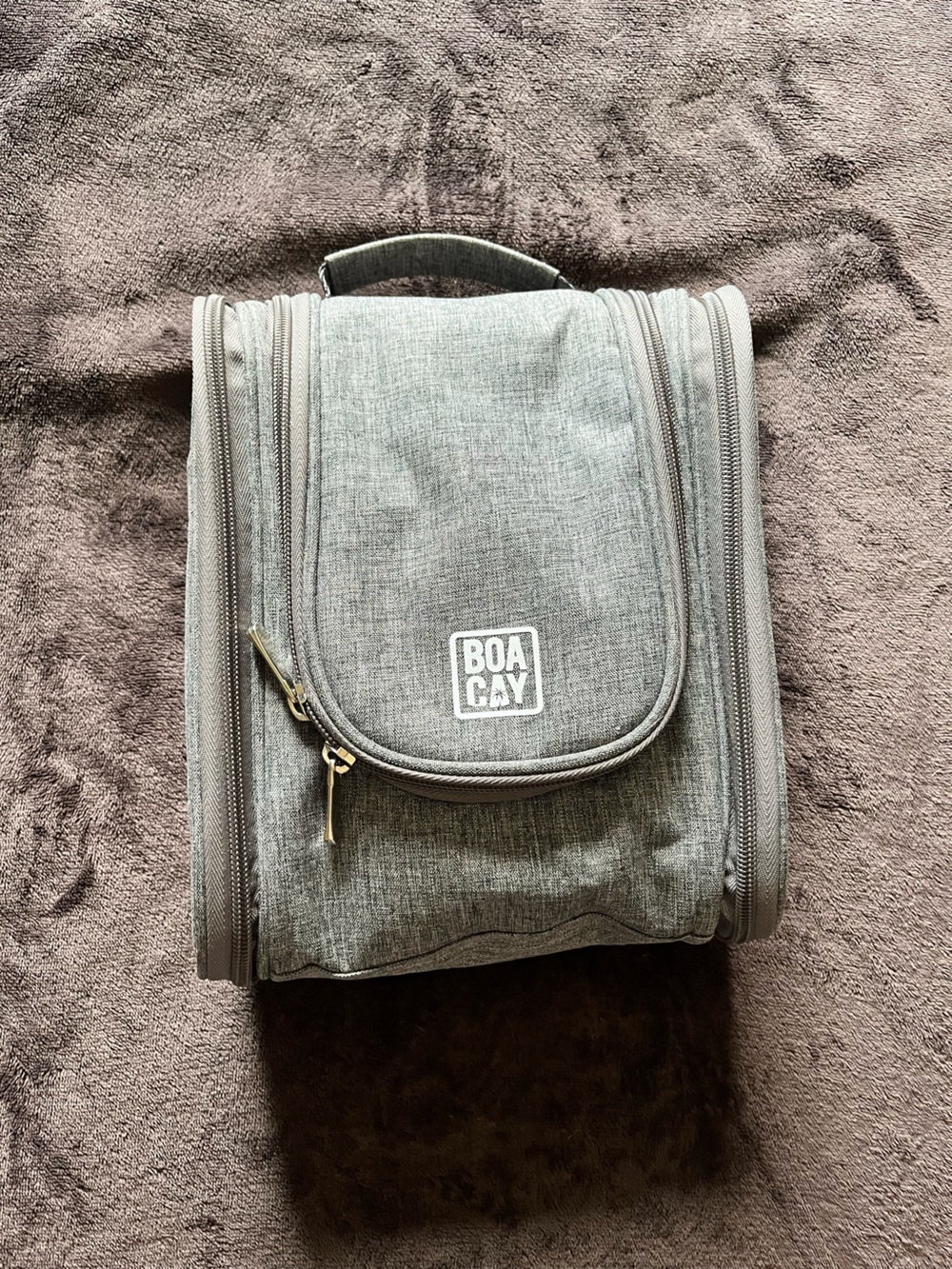 Gray Boa Cay Travel Toiletry Bag